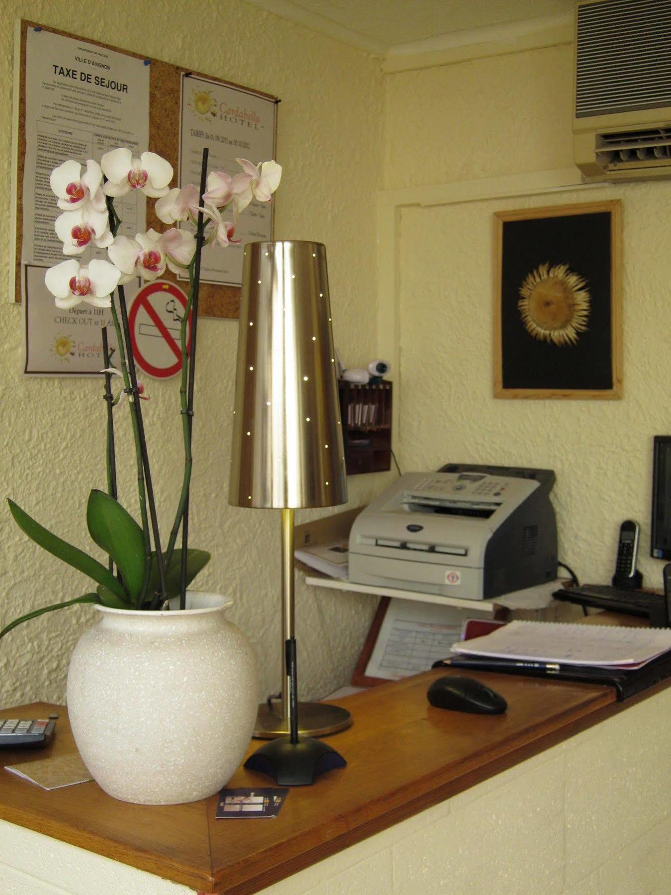 Hotel Innova Cardabella Авиньон Екстериор снимка